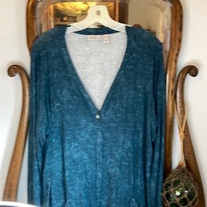 Womens button up top 1X teal colored top. EUC